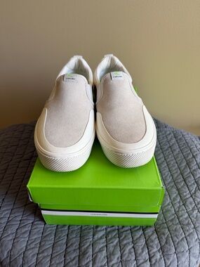 Cariuma Slip-On Sneakers in Beige and White with Lime Accents
